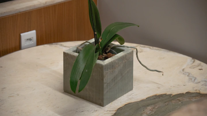 Cachepot Esmerald Green em pedra natural